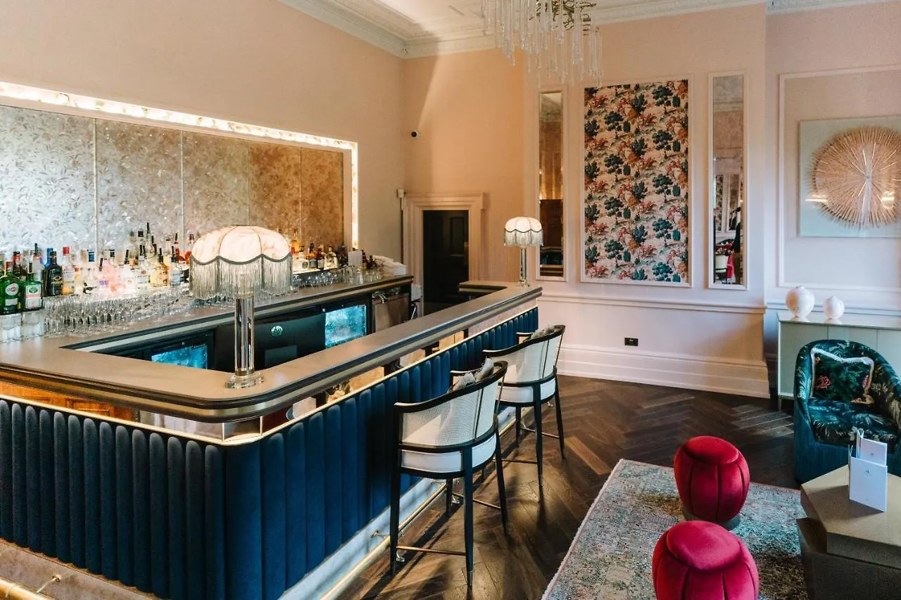 **** Отель Mottram Hall Маклсфилд Великобритания